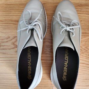 Cole Haan Original Grand Oxford, size 6.4 ladies